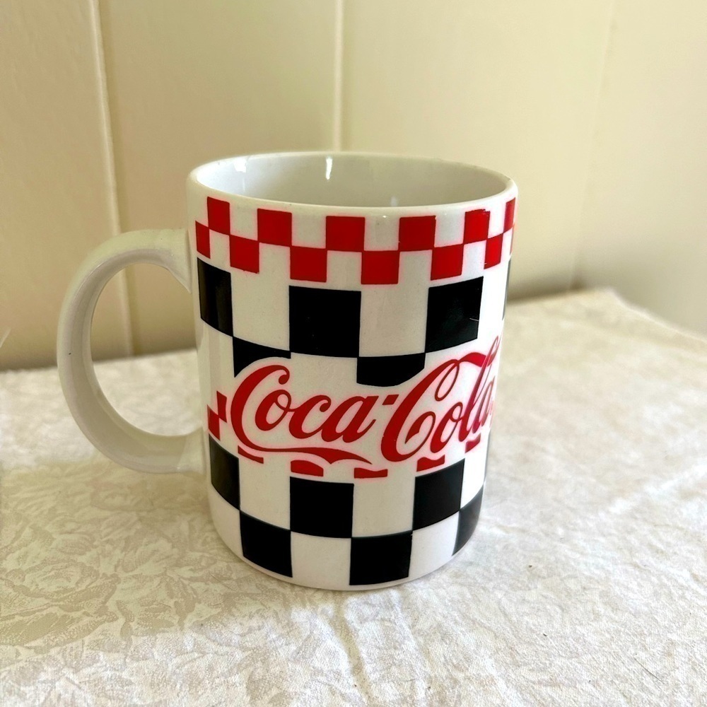 Gibson 1996 Coca Cola Mug Checkered Board Coffee Cup Coke Collectors Item